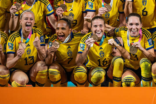 Amanda Ilestedt, Madelen Janogy, Filippa Angeldahl and Elin