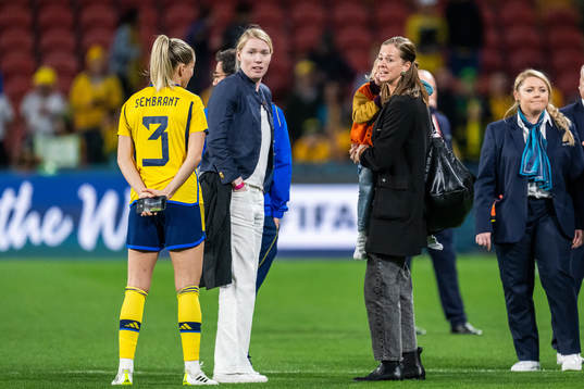 Linda Sembrant of Sweden with Hedvig Lindahl and Lotta