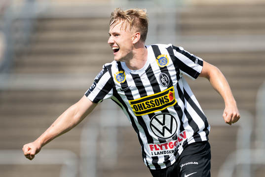Landskronas Jesper Strid jublar