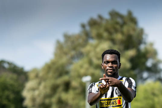 Landskronas Kofi Asare jublar