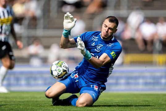 Brages målvakt Andre Bernardini
