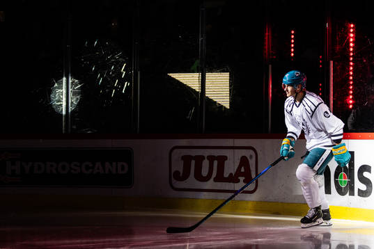 San Jose Sharks Oskar Lindblom