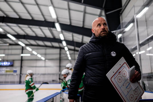 Rögles assisterande tränare Tim Brithén