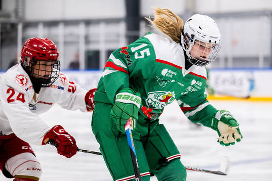 Troja Ljungbys Tilda Johansson och Rögles My Lau