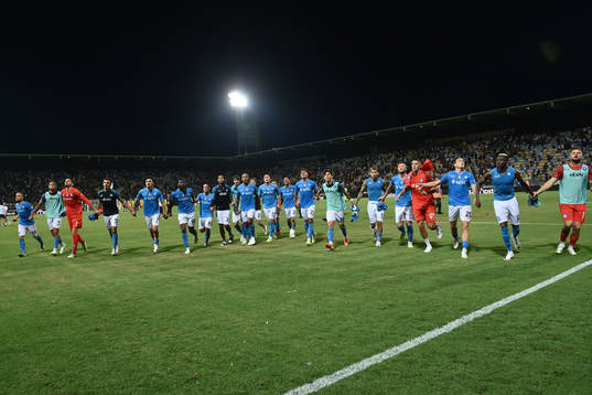Jens Cajuste of Napoli celebrates with team mates