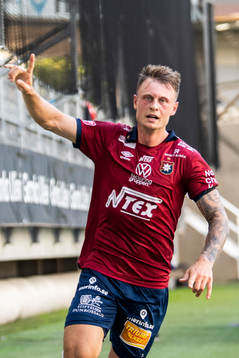 Örgrytes Marcus Haglind Sangre jublar