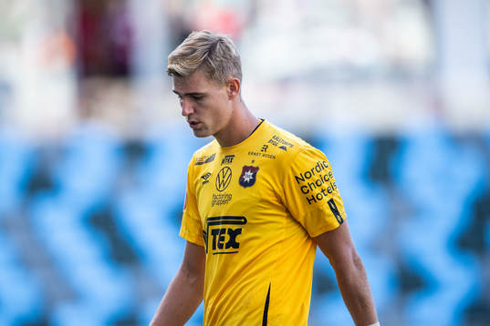 Örgrytes målvakt Mathias Nilsson deppar