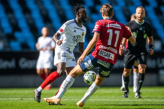 Östersunds Mansour Sinyan och Örgrytes Noah