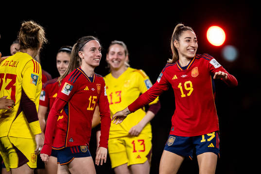 Eva Navarro and Olga Carmona of Spain celebrate