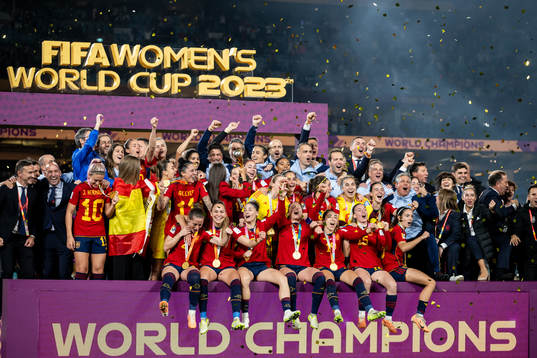 Players of Spain celebrate with the trophy