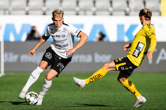 Mjällbys Herman Johansson och Elfsborgs Niklas Hult