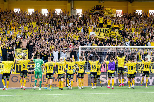 Elfsborgs spelare tackar publiken