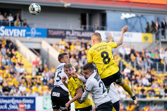 Elfsborgs Alexander Bernhardsson och Sebastian Holmen