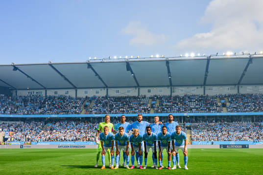 målvakt Johan Dahlin, Derek Cornelius, Pontus Jansson,