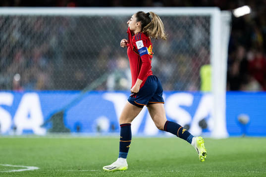 Olga Carmona of Spain celebrates