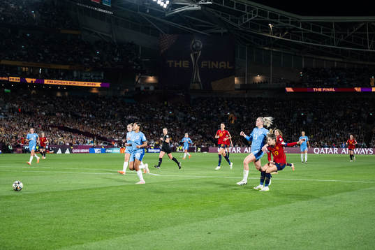 Olga Carmona of Spain scores 1-0