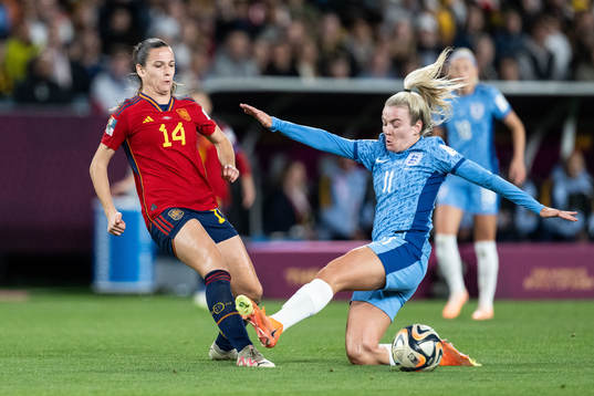 Laia Codina of Spain and Lauren Hemp of England