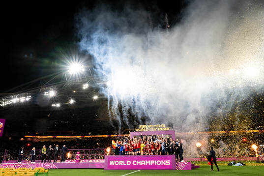 Players of Spain celebate with the trophy