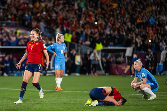 Alba Redondo and Jennifer Hermoso of Spain celebrate while