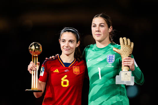 Aitana Bonmati and goalkeeper Misa Rodriguez of Spain with