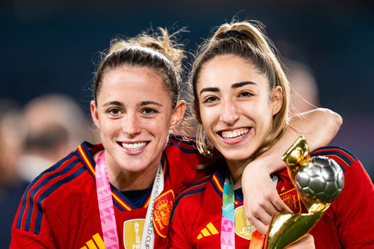 Ona Batlle and Olga Carmona of Spain celebrate with the