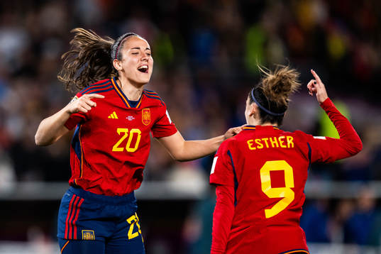 Rocia Galvez and Esther Gonzalez of Spain celebrate