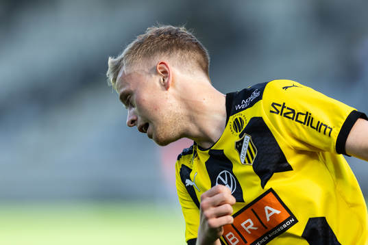 Häckens Tomas Olai Totland jublar