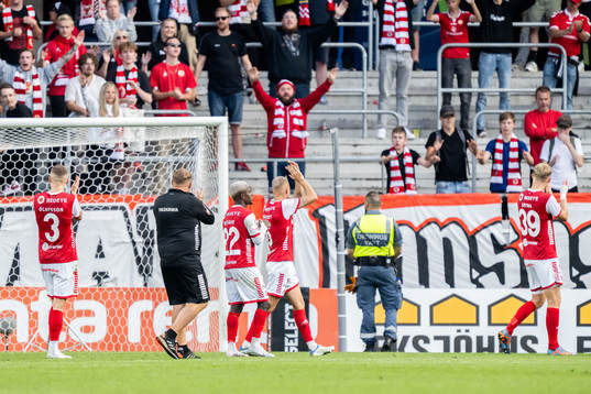 Kalmars spelare tackar publiken