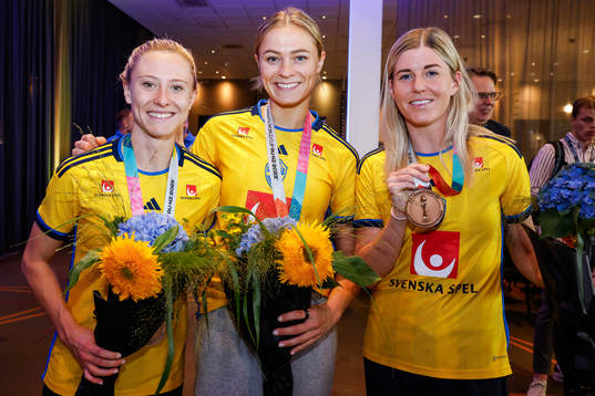 Rebecka Blomqvist, Fridolina Rolfö and Olivia Schough of