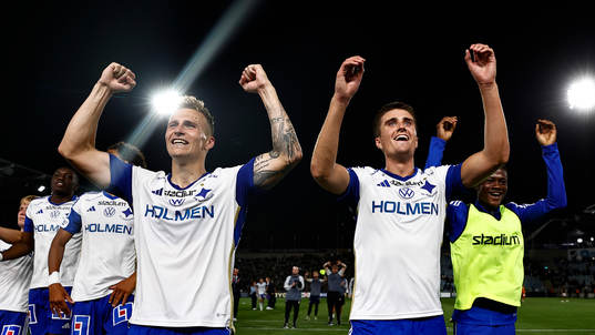 IFK Norrköpings spelare med Marco Lund Nielsen och Carl