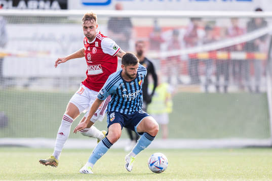 Sandvikens IFs Emil Hodin och Djurgårdens Besard Sabovic