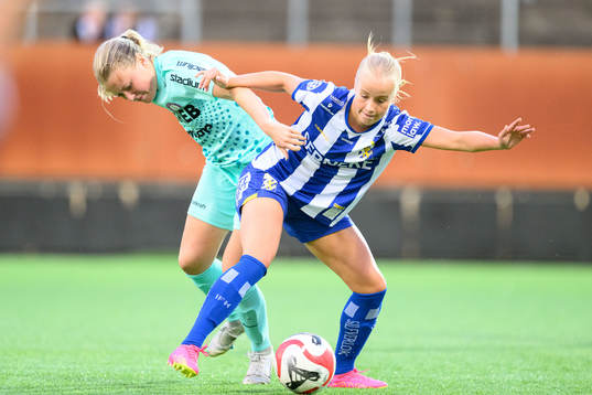 Jitexs Wilma Bergman och IFK Göteborgs Ida Kjellman