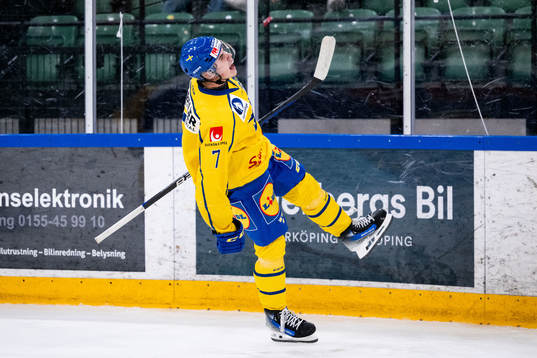 Hugo Fransson of Sweden celebrates