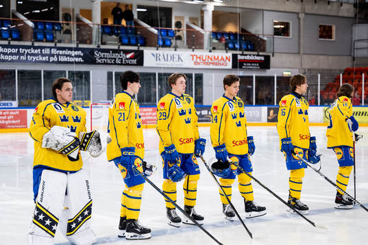 Goaltender Noah Erliden, Joel Kant, Viktor Smeds, Erik