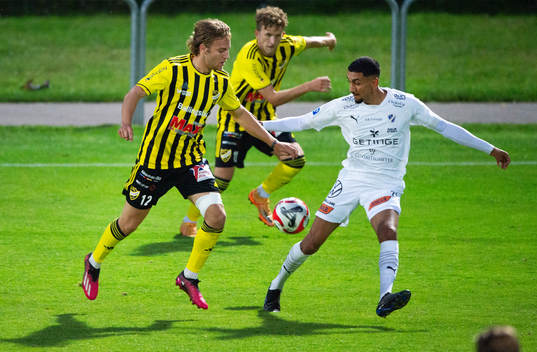 IFK Hässleholms Isaac Holmberg och Hampus Nilsson i