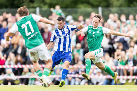 IFK Göteborgs Astrit Selmani och IK Zeniths Sven Hammarberg