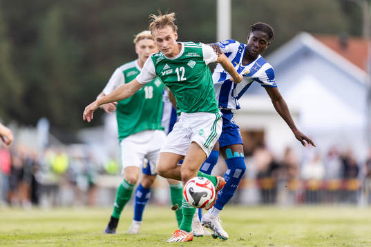 IK Zeniths Adam Bjerkhede och IFK Göteborgs Abundance