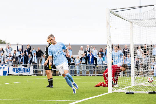 Malmö FFs Søren Rieks jublar