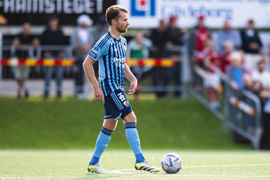 Djurgårdens Jacob Une Larsson