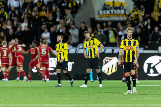 Samuel Gustafson of Häcken looks dejected