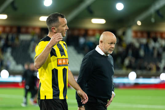 Even Hovland and head coach Per-Mathias Høgmo of Häcken