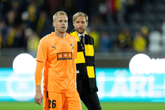 Goalkeeper Peter Abrahamsson and Marcus Join, CEO of