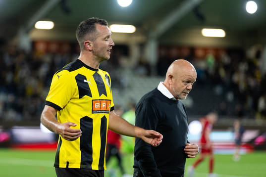 Even Hovland and head coach Per-Mathias Høgmo of Häcken