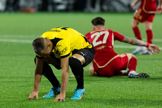 Ali Youssef of Häcken looks dejected