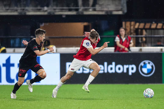 Fotboll, Europa Conference League, Play-off, AZ Alkmaar -