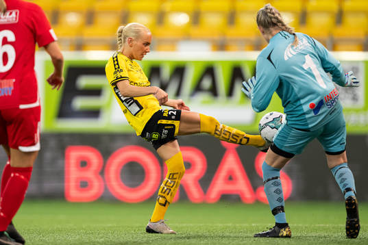 Elfsborgs Tea Skoglund gör mål