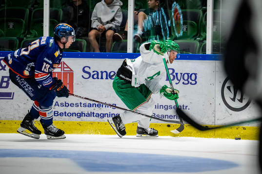 Växjös Dylan McLaughlin och Rögles Simon Ryfors