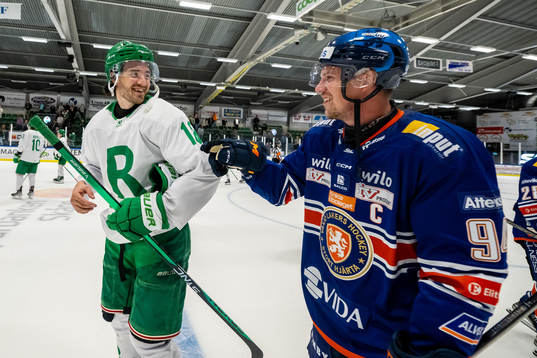 Rögles Dennis Everberg och Växjös Joel Persson