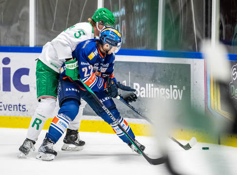 Rögles Ludvig Claesson  och Växjös Tobias Rieder