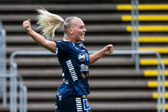 Linköpings Cathinka Tandberg jublar